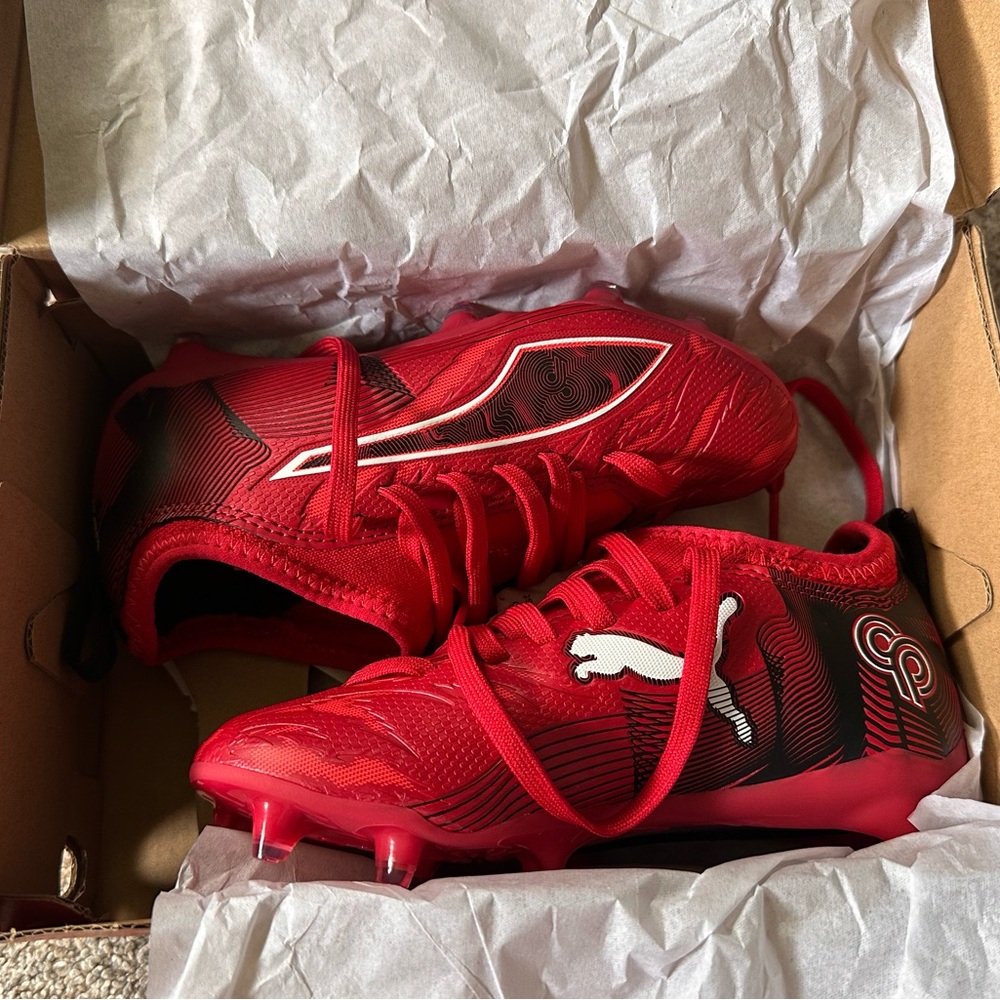 BRAND NEW Puma Red Soccer Cleats sz. 13